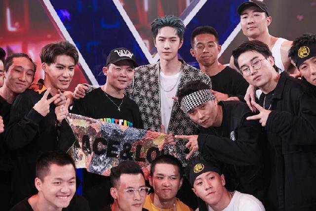 战队拿下 这 就是街舞3 总冠军 王一博却说 我不是一个厉害的舞者 柔嘉